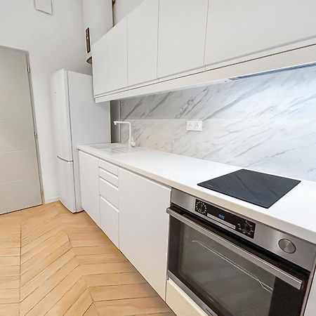 Hebergements Modernes & Cosy A Arles T3 Et T2 Elegants المظهر الخارجي الصورة
