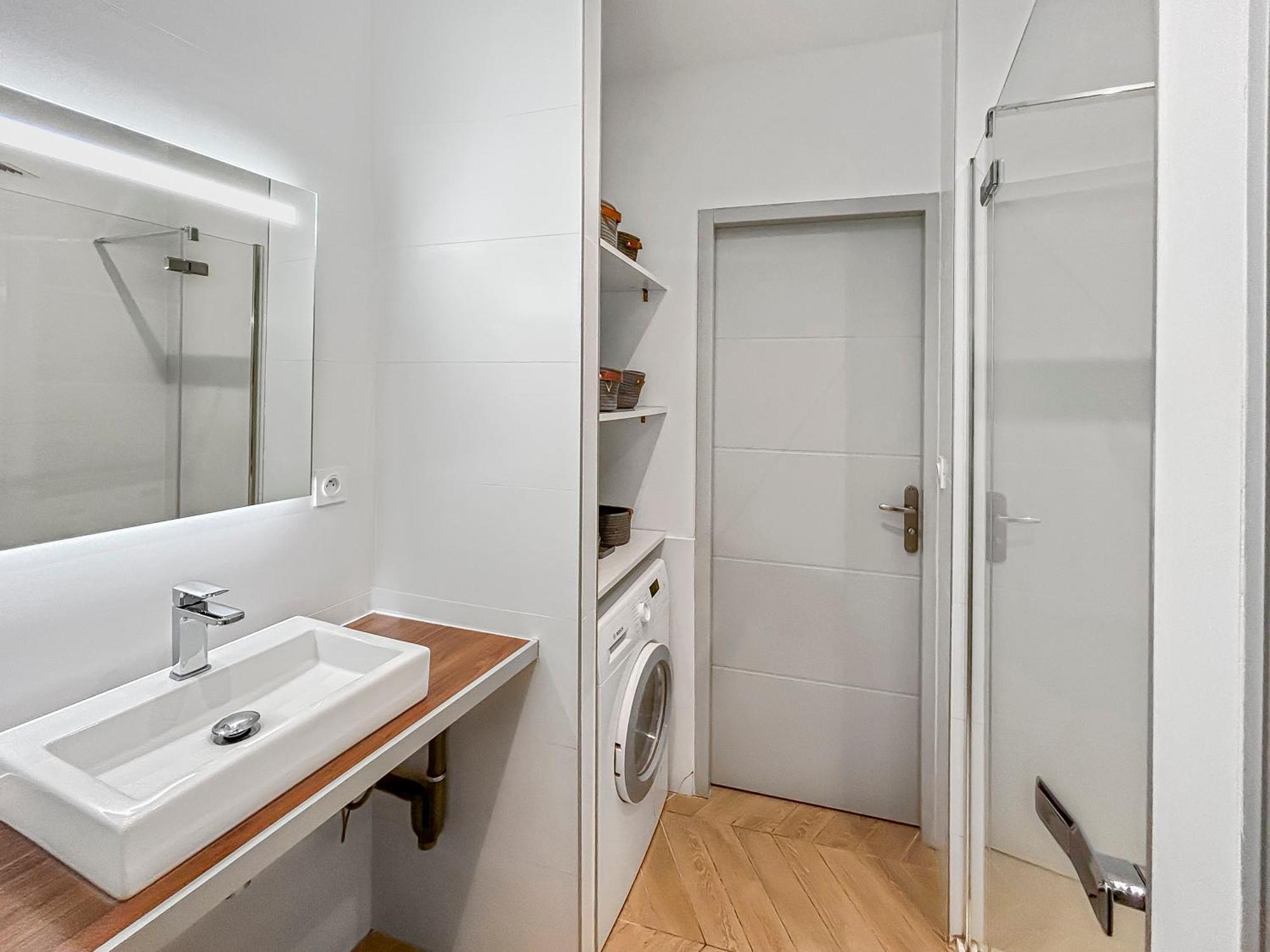 Hebergements Modernes & Cosy A Arles T3 Et T2 Elegants المظهر الخارجي الصورة