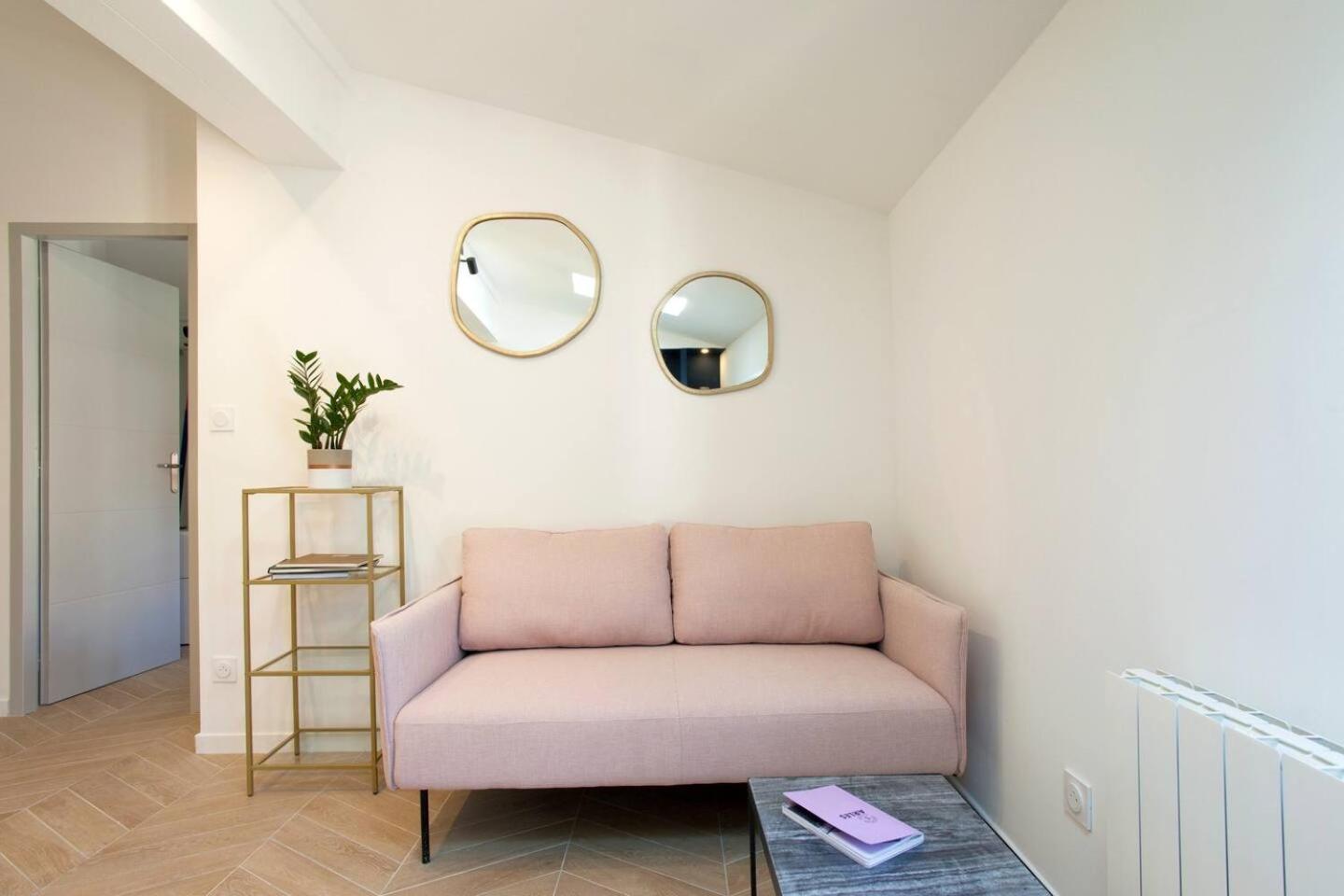 Hebergements Modernes & Cosy A Arles T3 Et T2 Elegants المظهر الخارجي الصورة